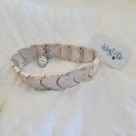 The Lily Bracelet