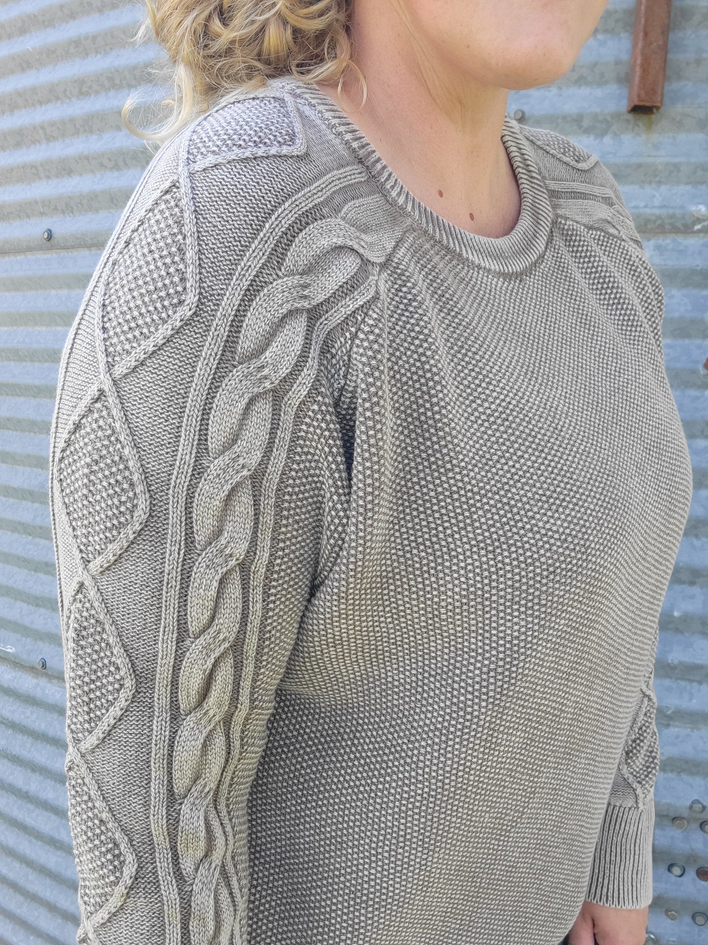 Stone Washed Cable Sleeve Sweater - Mocha