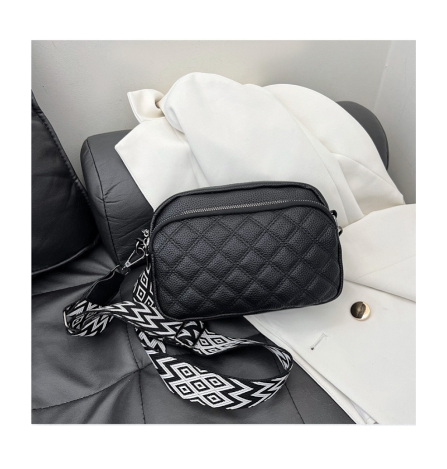 Quilted Vegan Leather Crossbody Purse - Black