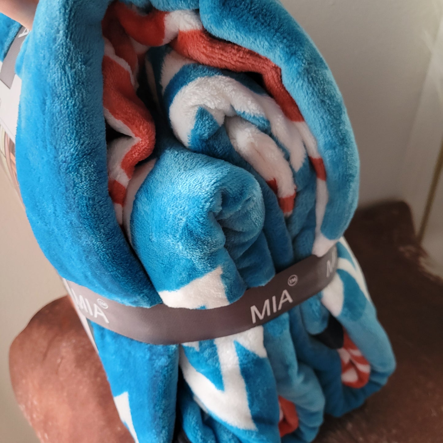 Mia King Throw Blanket - Trista