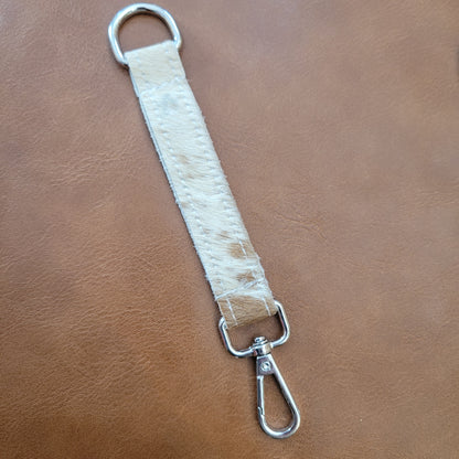 Cowhide keychain 7inch with swivel clip and d ring