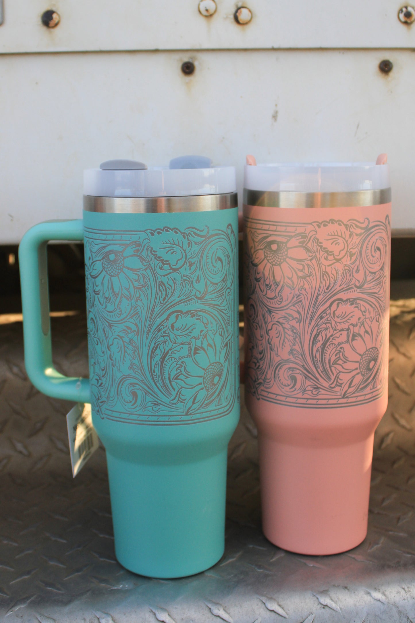 40oz Tumbler - Tooled Sunflower