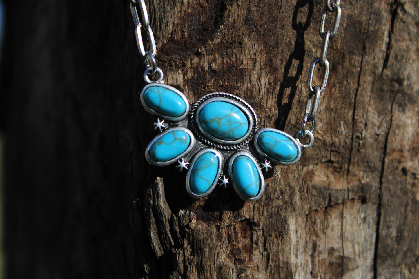 Half Cluster Turquoise Paper Clip Chain Necklace