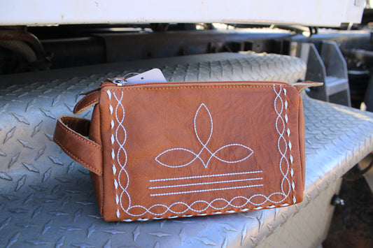 Brown Boot Stitch Leather Toiletry Bag