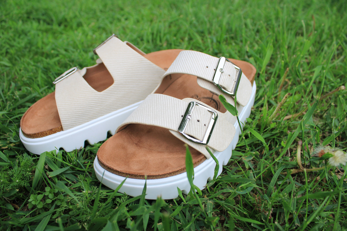 Very G Jazmin Platform Sandals - Cream