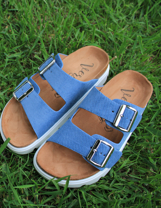 Very G Jazmin Platform Sandal in Blue