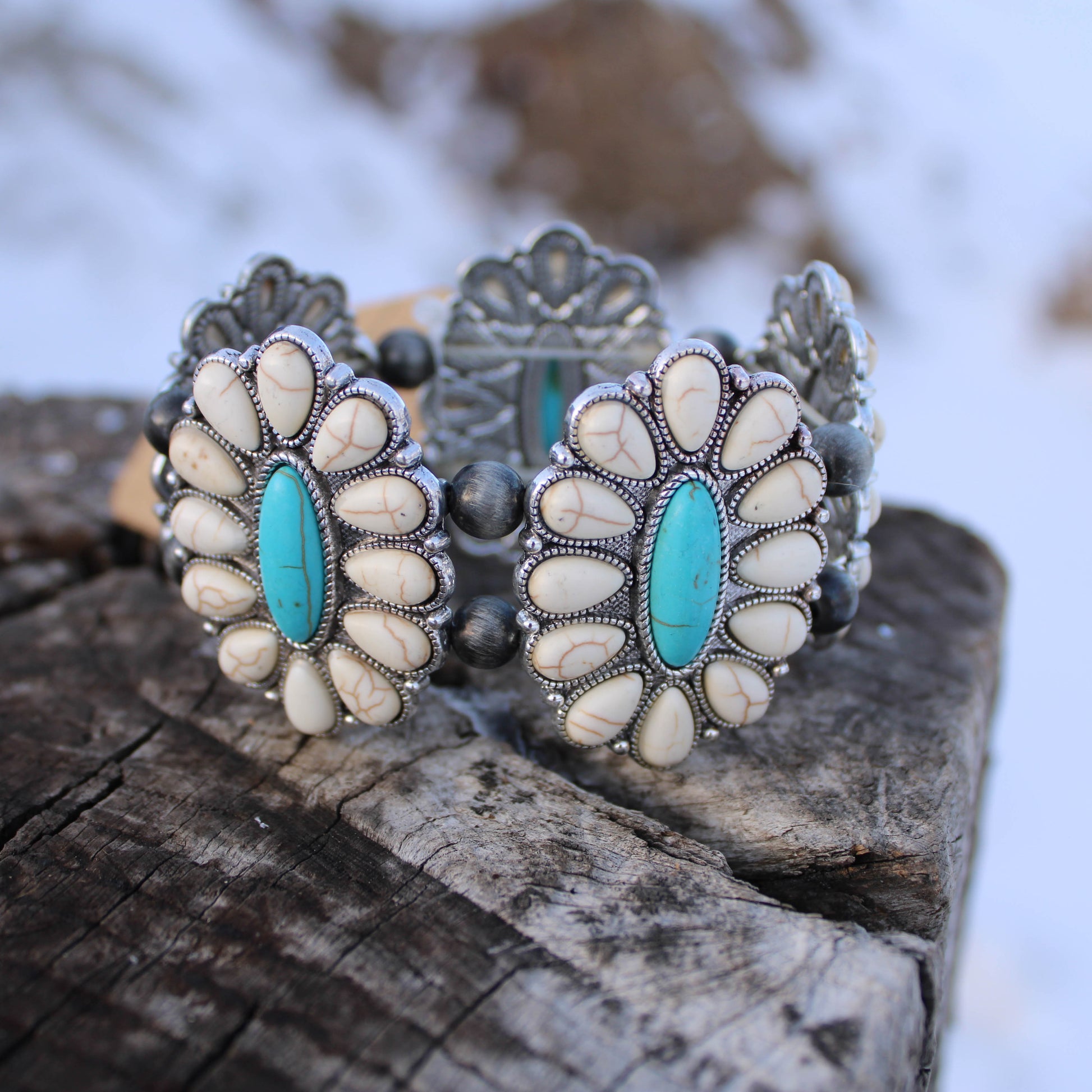 Oval Flower Stretch Bracelet