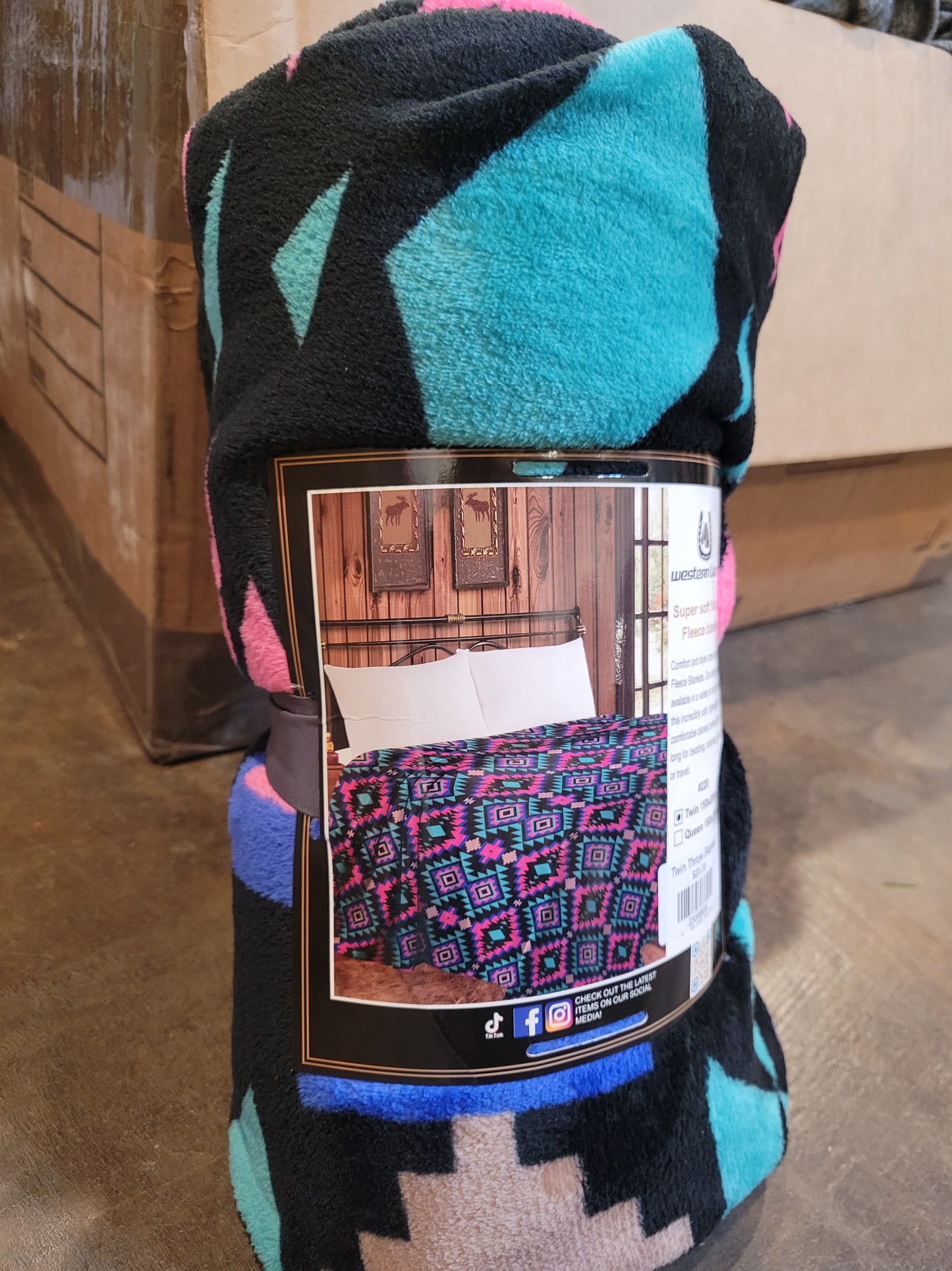 Twin Size Lightweight Throw Blanket - Bright Aztec